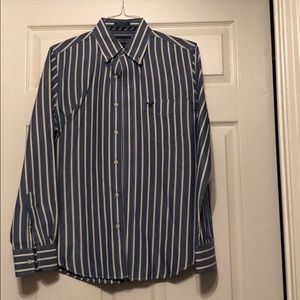 AE button up shirt. PERFECT CONDITION.